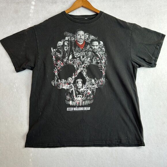 Walking Dead Shirt Mens Large Faded Black Skull Graphic Movie Promo AMC Boxy - Picture 3 of 7